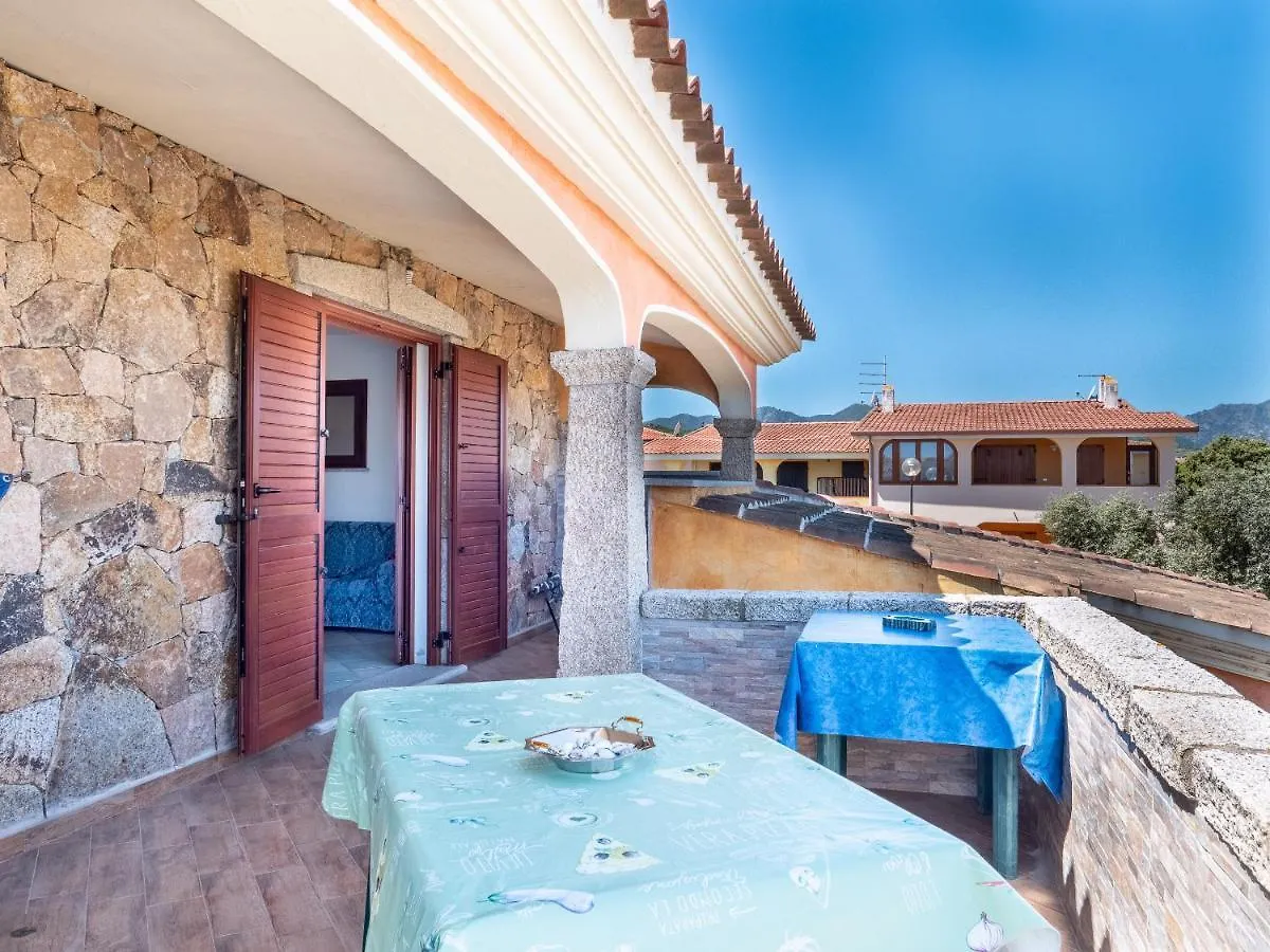 Villetta A Budoni Con Tutti I Comfort Casa de Férias